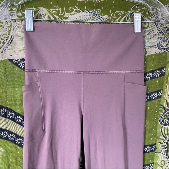 Athleta Mauve Salutation Stash High Rise Flare Size Extra Small - Picture 3 of 14